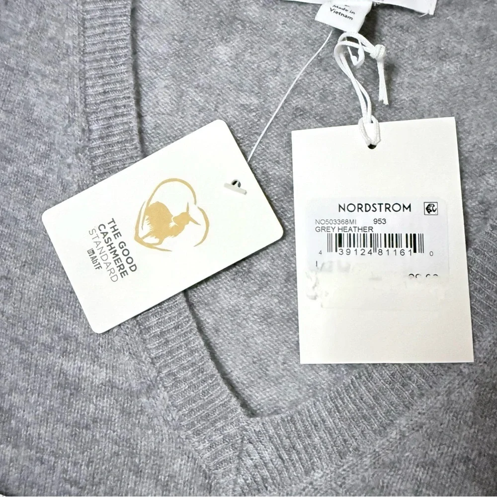 Nordstrom Women's 100% Cashmere Grey Heather V-Neck Sweater - Sz Large, NWT